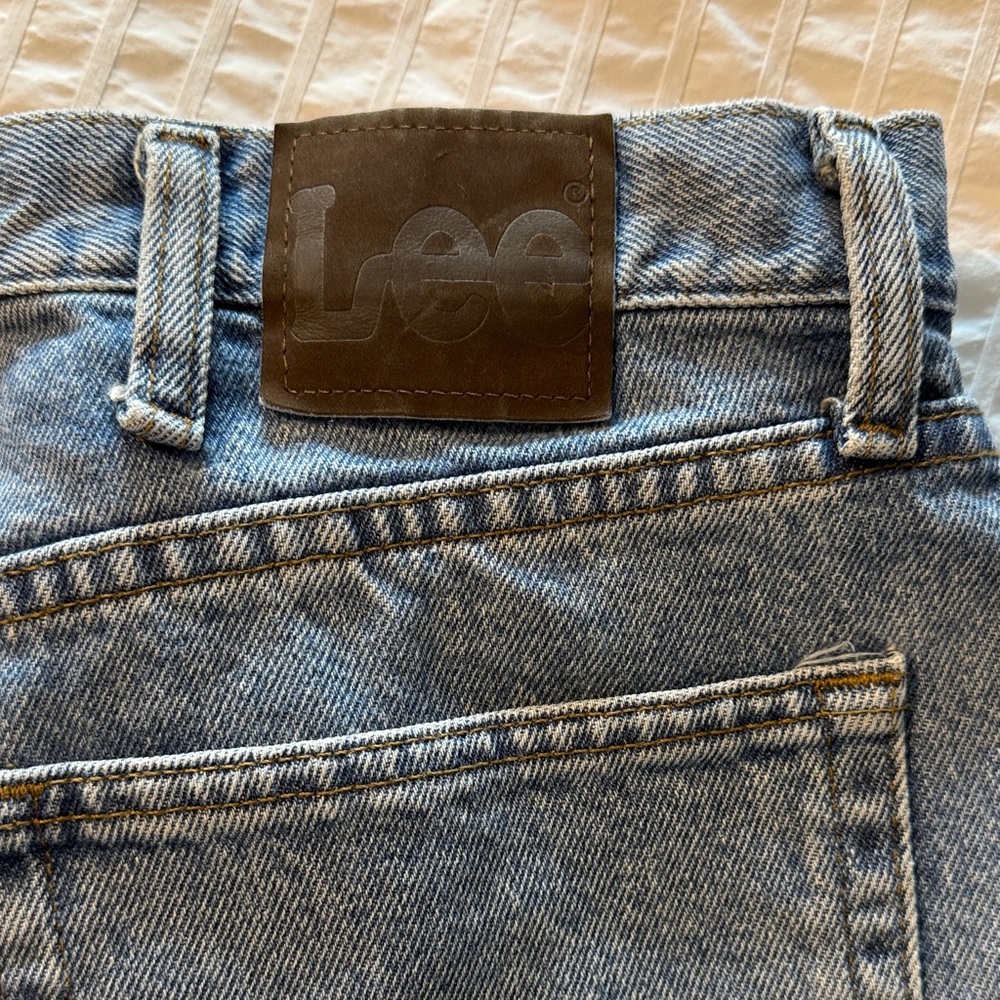 LEE Regular Fit Jeans - Picture 6 of 7